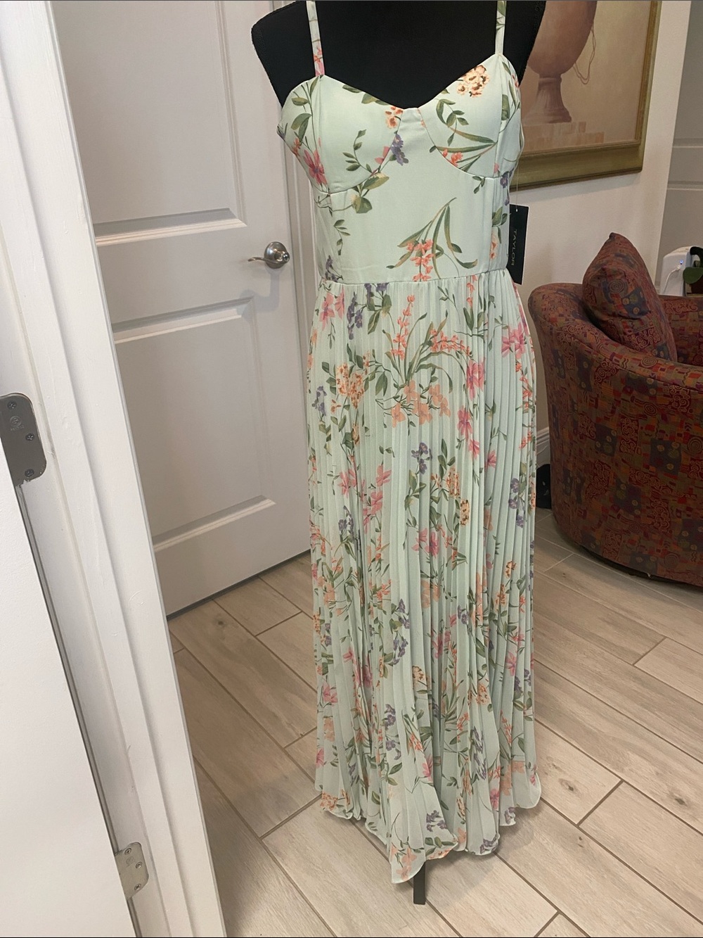 Taylor Mint Green Floral Pleated Maxi Dress